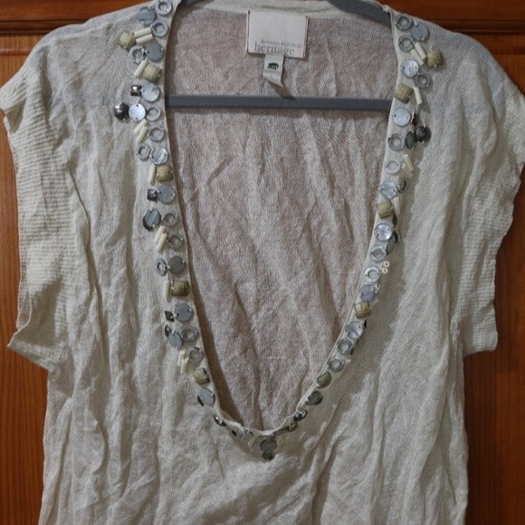 Banana Republic Heritage Beaded Gauze Vneck Low Cut Top LG - Picture 2 of 15